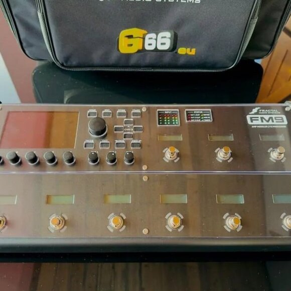 Fractal Audio FM 9 Processor / Amp Modeler - Picture 2 of 7